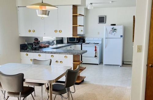 Pinnacles Entrance Badlands House | Walking distance from Wall Drug the City Park and all restaurants in town!