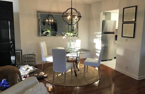 Franklin Apartment | Walking distance to Downtown Franklin-Stylish