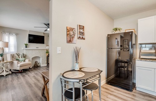 Wichita Apartment | Walking Distance to Downtown Wichita - In Unit W/D!