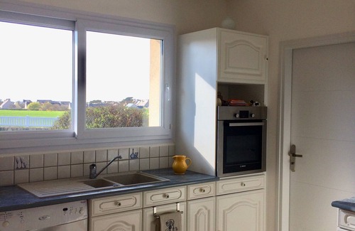 Porspoder House | Walking distance to the beach, Villa 6 Pers Gîte de France n°17211, CLOSED GARDEN, QUIET, GR34.