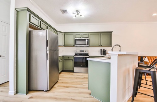 North Overton Condo | Walking distance to Texas Tech!