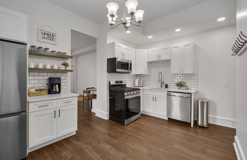 St. Charles Historic District Villa | Walking distance to Historic Main Street, St. Charles, MO