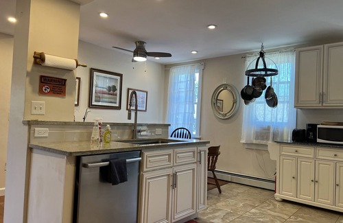 Providence Apartment | Walking to Brown,RISD, downtown, East Side