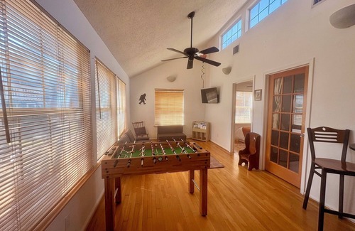 San Antonio House | Walla Walla House - 8 beds, 5 bedrooms, 2.5 Bathrooms, 2 Workspaces, Gameroom