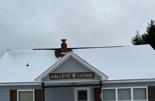 Linwood House | Walleye Lodge- 1/2 Mile from end of Linwood rd