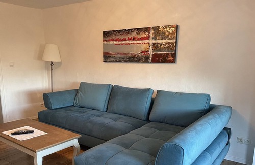 Mastershausen House | Walter House. 5 ZKB 120 m2 with large garden