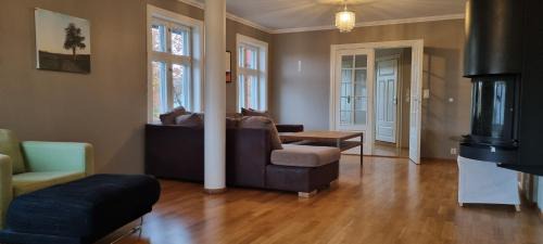 Skien House | Walters