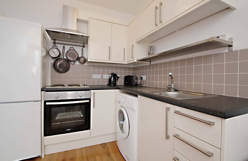 Oxford Apartment | Walton Lane | Oxford Holiday Let | 1 Bed & Sleeps 2