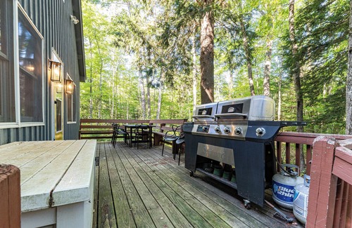 Bartlett Cabin | Wandering Pines: Family Retreat mins to Attitash