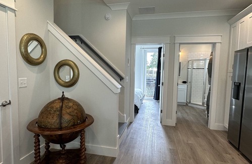 River District Boat Rental | Wanderlust at The Cove - Luxury Houseboat - Downtown Wilmington