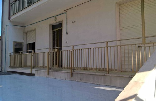 Termoli House | WANDERLUST HOME: Beachfront house - 50 meters from the sea!