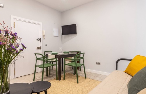 Palacio Apartment | Waou Plaza de España II - Alquiler Corta Duración