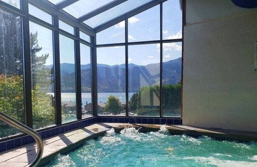 Wapato Point Resort | Wapato Point - Spacious 3 Bedroom W/ Full Kitchen