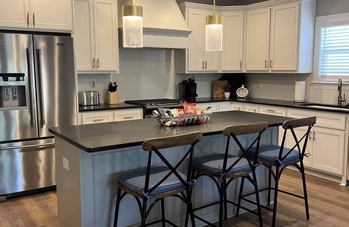 Auburn House | War Eagle Hideaway! n2.5 miles from Stadium, 2 mi from I85, 3 bd, 2bth, sleeps 8