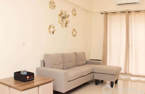 Cikarang Apartment | Warm and Cozy Living 3BR at Meikarta Apartment By Travelio