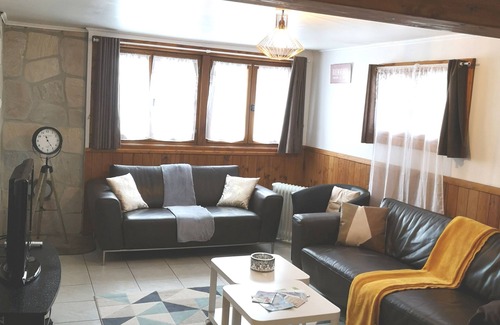 Lullin House | Warm apartment at the foot of the Hirmentaz ski slopes
