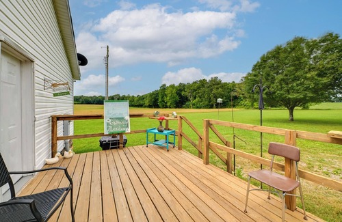 McEwen House | Warm & Inviting Family Home - 2 Mi to Golf Course!