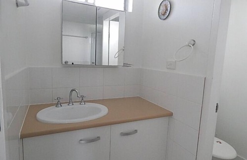 Burleigh Heads Apartment | Warringa - Unit 3 - Burleigh Heads