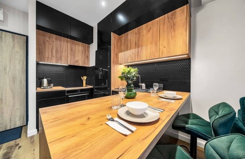 Mokotow Apartment | Warsaw Domaniewska Apartment - Balcony, A/C - by Rentujemy