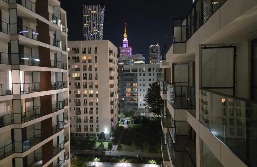 Mirow Apartment | WARSZAWA CHMIELNA PRESTIGE HOME SPA APARTMENTS with Jacuzzi in the Heart of the City