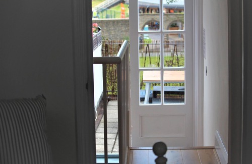Worthing House | Warwick House - Stunning house with sea views