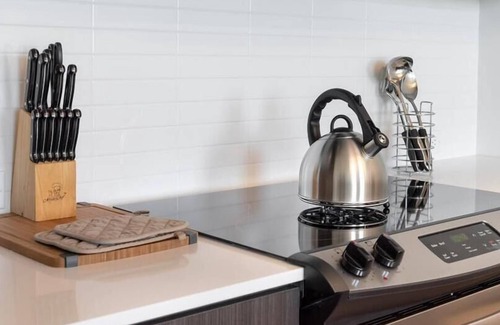 Reston Apartment | Washington DC Nearby | Furnished & Move-in Ready | VA
