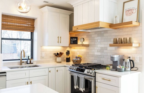 Michigan City Apartment | Washington House Suite 2- King Bed, HotTub, Fire Pit