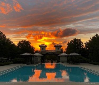 Prospect House | Watch Hill Manor Bourbon Commons