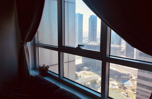 Jumeirah Lake Towers Apartment | Watch JBR Fireworks into 2020 from the Balcony! 3 bed 2 bath + parking