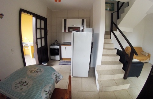 Pinheira House | Watch whales, wonderful corner, close to nature 100 steps from the beach