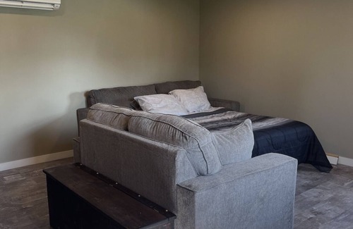 Harwich Cottage | WATER FRONT & BACK 4 SEASON GETAWAY AT THE BAY.nRelax with family & friends.