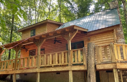 Nunnelly Cabin | WATER FRONT Cabin on Old Mill Creek in Nunnelly