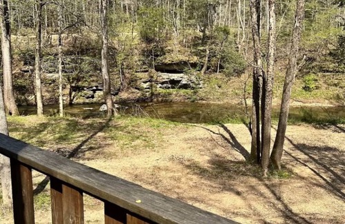 Nunnelly Cabin | WATER FRONT Cabin on Old Mill Creek in Nunnelly