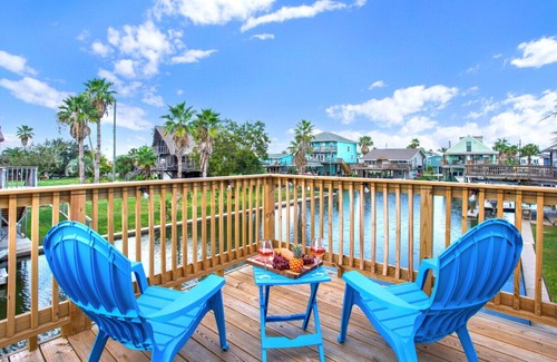 Jamaica Beach House | Water Front On The Canal | Boat Slip |Private Dock