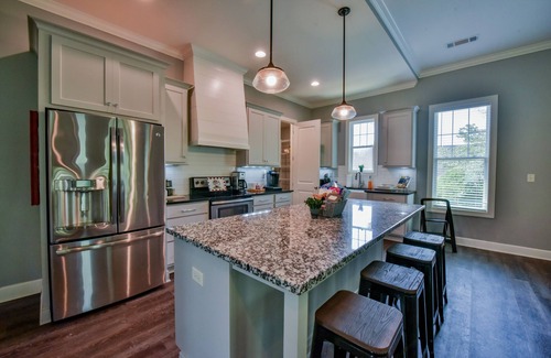 Northport House | Water Oaks Lake House-Firepit,gorgeous lake views & easy Lake Access