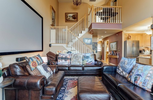 Vernon Condo | Water Park (Next Door) Pool Hot Tubs Mtn Creek Wineries #09-23M