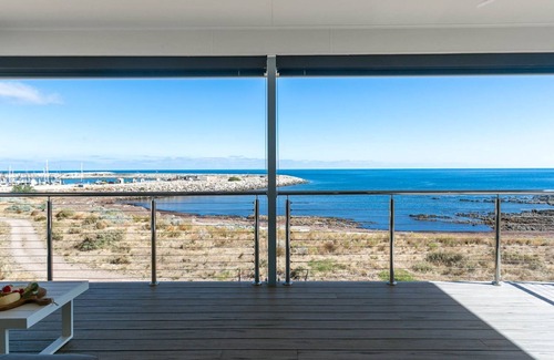 Wirrina Cove House | Water's Edge on Fleurieu - 14/1 Paradise Drive