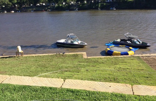 Lower Portland Cabin | Water ski paradise on the edge of the beautiful Hawkesbury