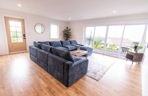Grand Bay-Westfield House | Water View Home in Grand Bay, NB - Sleeps 10