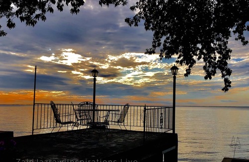 Dyckesville Cottage | Water View Cottage on Lake Michigan (Bay-side)