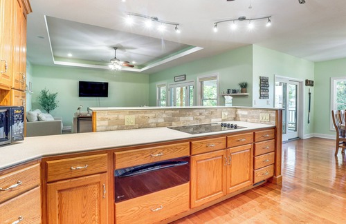 Lake of the Ozarks House | Water-View Deck! Family Home on Lake of the Ozarks
