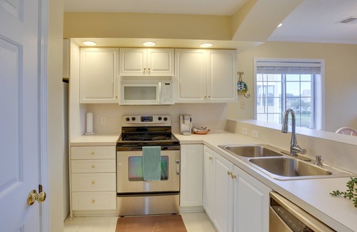 Little River Condo | Water-View Haven ~ 6 Mi to Myrtle Beach!
