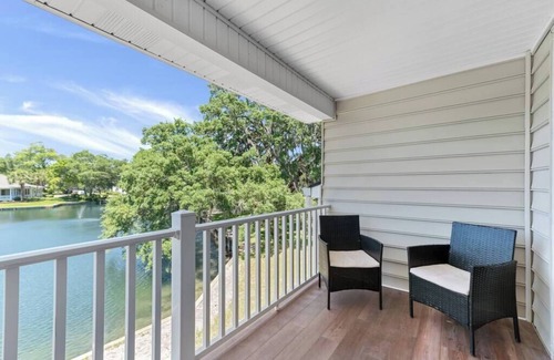 Demere Park Condo | Water View - optional BIKES - Walk 2 Pier Village