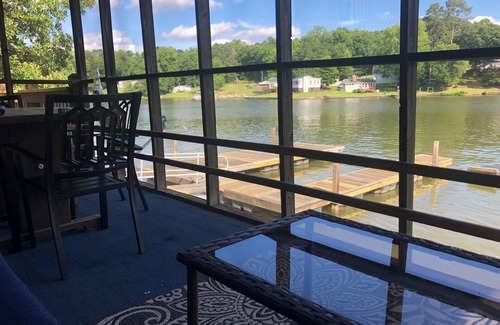 Greenwood House | Water Views Everywhere - Lake Front Cottage with Private Dock and Boat Ramp