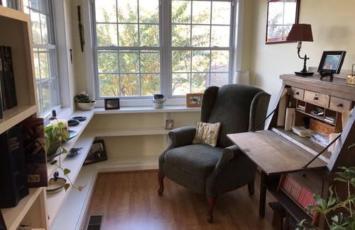 Severna Park House | Waterfront 2BR Guest House on Cypress Creek - Severna Park