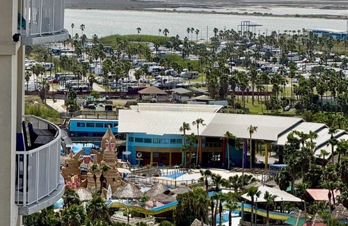 South Padre Island Apartment | Waterfront Breeze and SpaceX views from Sapphire 1602