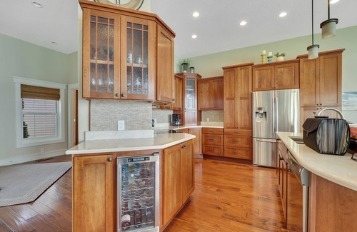 Charlevoix House | Waterfront | Beachfront | Private on Lake Michigan | 15 mins to Charlevoix
