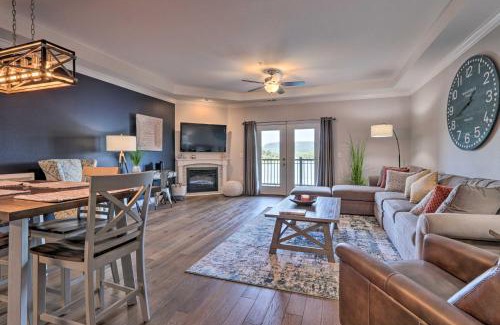 Bean Station Apartment | Waterfront Bean Station Condo with Balcony and Views!