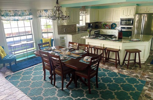 Trinity House | Waterfront, Boat Dock, Great Fishing - Long Term Renters Welcome - Sleeps 9