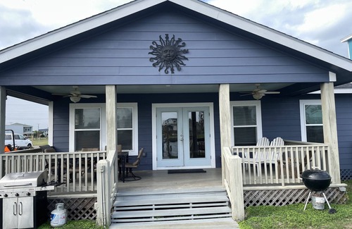 Rockport House | Waterfront, Boat Ramp & Dock, Decks, Kayaks, Pet-Friendly!
